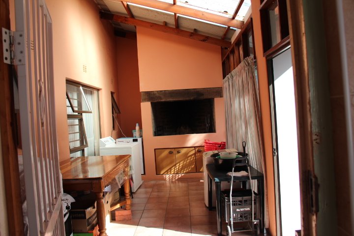 To Let 3 Bedroom Property for Rent in Denneoord Western Cape